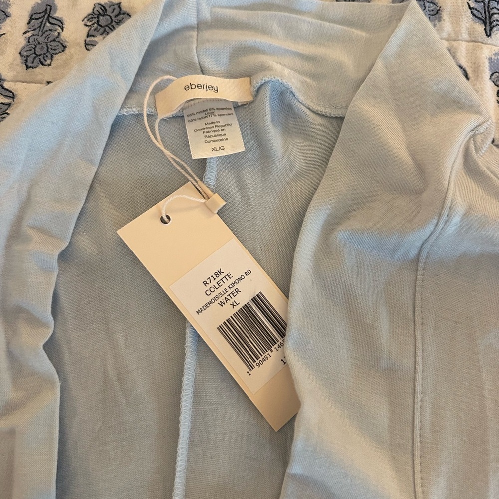Eberjey Robe - Picture 2 of 3
